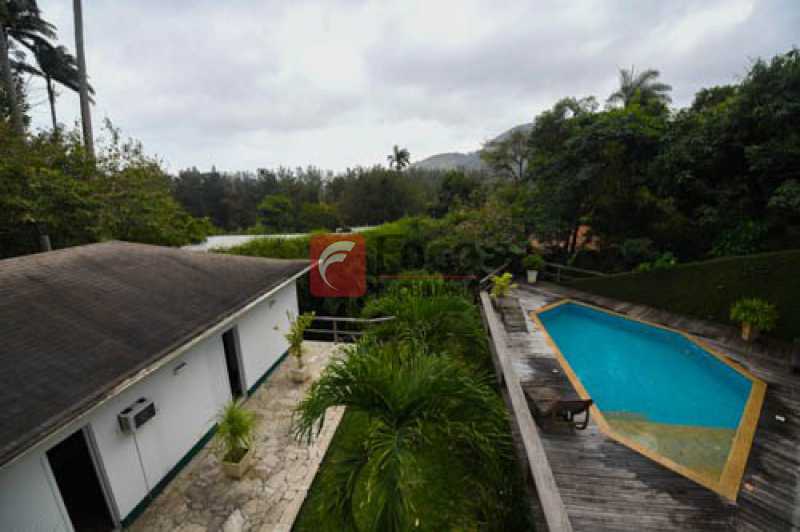 Conheça Vista Suite 3 do imóvel - Casa em Condomínio à venda Rua Poeta Khalil Gibran,Itanhangá, Rio de Janeiro - R$ 3.800.000 - JBCN40007 - 16 Vista Suite 3 - Casa em Condomínio à venda Rua Poeta Khalil Gibran,Itanhangá, Rio de Janeiro - R$ 3.800.000 - JBCN40007 - 16