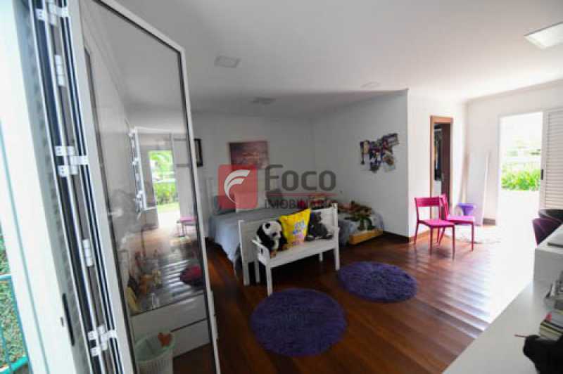Conheça Suite 1 do imóvel - Casa em Condomínio à venda Rua Poeta Khalil Gibran,Itanhangá, Rio de Janeiro - R$ 3.800.000 - JBCN40007 - 14 Suite 1 - Casa em Condomínio à venda Rua Poeta Khalil Gibran,Itanhangá, Rio de Janeiro - R$ 3.800.000 - JBCN40007 - 14