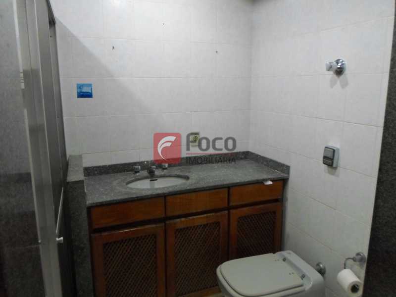 Conheça banheiro do imóvel - Casa à venda Rua General Mariante,Laranjeiras, Rio de Janeiro - R$ 2.000.000 - JBCA60015 - 18 banheiro - Casa à venda Rua General Mariante,Laranjeiras, Rio de Janeiro - R$ 2.000.000 - JBCA60015 - 18