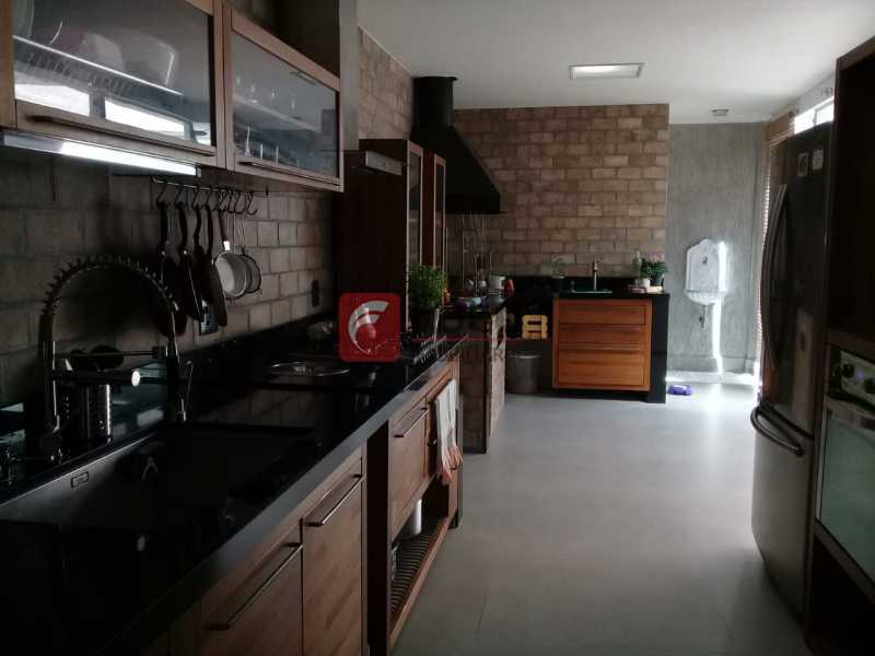 Conheça COZINHA do imóvel - Casa de Vila à venda Rua Uruguai,Tijuca, Rio de Janeiro - R$ 1.060.000 - JBCV30007 - 21 COZINHA - Casa de Vila à venda Rua Uruguai,Tijuca, Rio de Janeiro - R$ 1.060.000 - JBCV30007 - 21