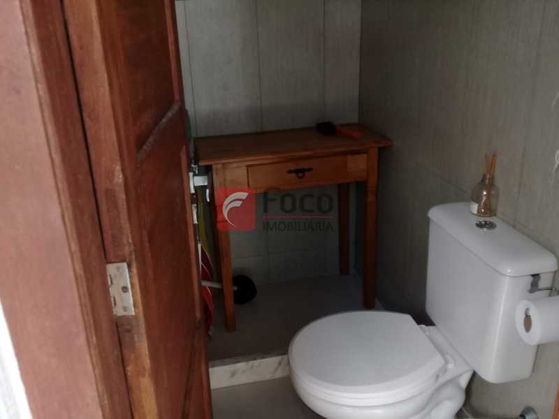 Conheça LAVABO do imóvel - Casa de Vila à venda Rua Uruguai,Tijuca, Rio de Janeiro - R$ 1.060.000 - JBCV30007 - 12 LAVABO - Casa de Vila à venda Rua Uruguai,Tijuca, Rio de Janeiro - R$ 1.060.000 - JBCV30007 - 12