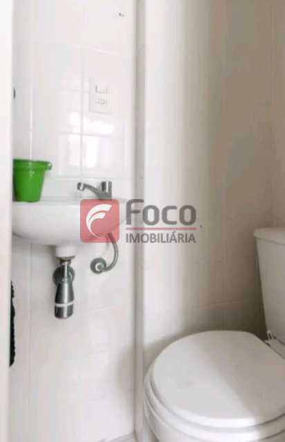 Conheça BANHEIRO DE SERVIÇO do imóvel - Cobertura à venda Rua Sacopa,Lagoa, Rio de Janeiro - R$ 2.590.000 - JBCO40091 - 23 BANHEIRO DE SERVIÇO - Cobertura à venda Rua Sacopa,Lagoa, Rio de Janeiro - R$ 2.590.000 - JBCO40091 - 23