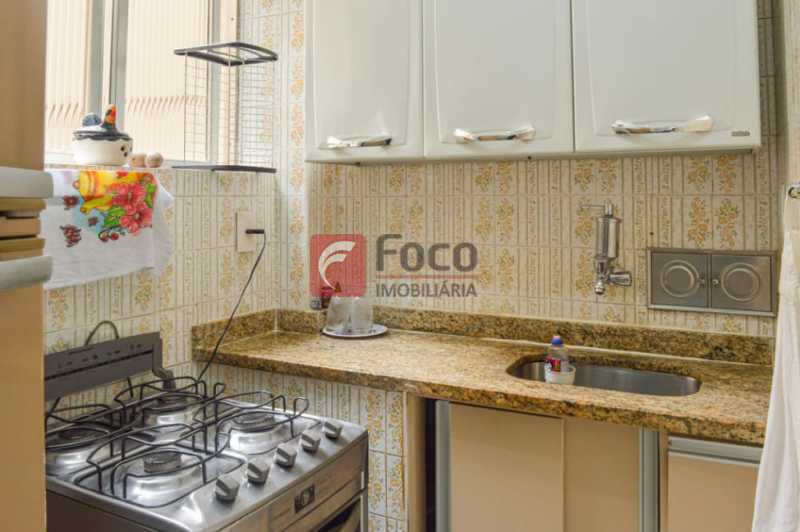 Conheça COZINHA do imóvel - Apartamento à venda Rua Artur Bernardes,Catete, Rio de Janeiro - R$ 560.000 - JBAP10373 - 23 COZINHA - Apartamento à venda Rua Artur Bernardes,Catete, Rio de Janeiro - R$ 560.000 - JBAP10373 - 23