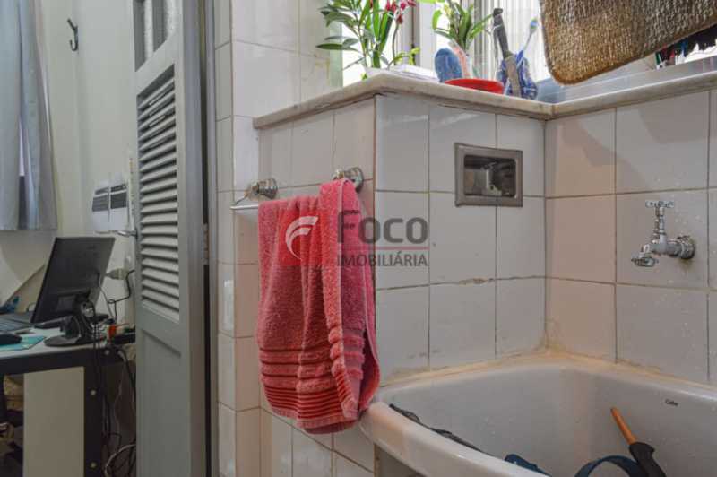 Conheça AREA DE SERVIÇO do imóvel - Apartamento à venda Rua Artur Bernardes,Catete, Rio de Janeiro - R$ 560.000 - JBAP10373 - 28 AREA DE SERVIÇO - Apartamento à venda Rua Artur Bernardes,Catete, Rio de Janeiro - R$ 560.000 - JBAP10373 - 28