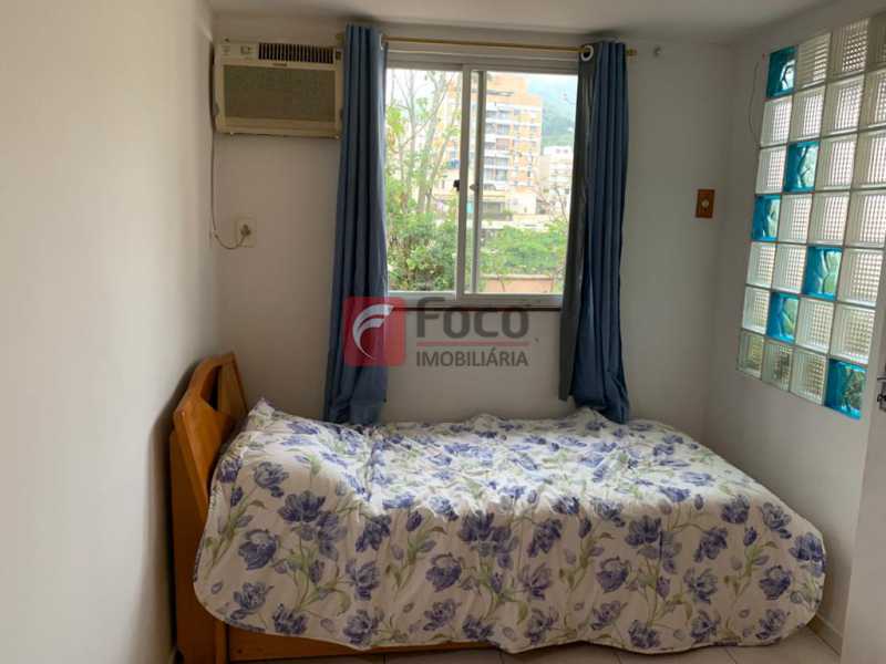 Conheça QUARTO 3 do imóvel - Cobertura à venda Rua das Laranjeiras,Laranjeiras, Rio de Janeiro - R$ 1.600.000 - JBCO30193 - 13 QUARTO 3 - Cobertura à venda Rua das Laranjeiras,Laranjeiras, Rio de Janeiro - R$ 1.600.000 - JBCO30193 - 13