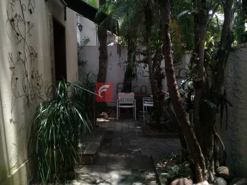 Conheça 5 do imóvel - Casa à venda Rua Viúva Lacerda,Humaitá, Rio de Janeiro - R$ 2.800.000 - JBCA90003 - 9 5 - Casa à venda Rua Viúva Lacerda,Humaitá, Rio de Janeiro - R$ 2.800.000 - JBCA90003 - 9