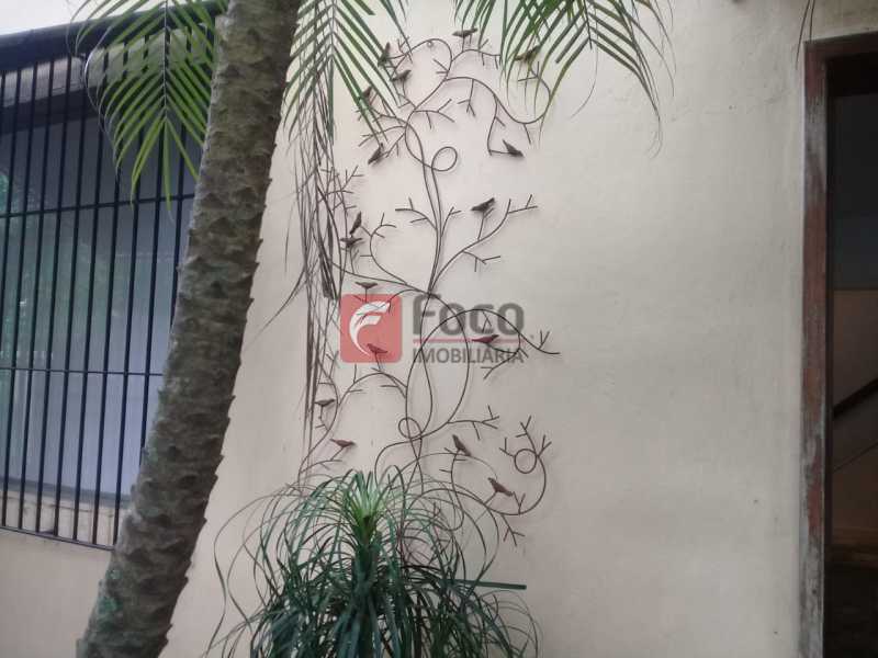 Conheça 21 do imóvel - Casa à venda Rua Viúva Lacerda,Humaitá, Rio de Janeiro - R$ 2.800.000 - JBCA90003 - 22 21 - Casa à venda Rua Viúva Lacerda,Humaitá, Rio de Janeiro - R$ 2.800.000 - JBCA90003 - 22