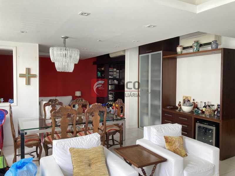 Conheça 03 do imóvel - Cobertura à venda Avenida Atlântica,Leme, Rio de Janeiro - R$ 2.850.000 - JBCO40097 - 4 03 - Cobertura à venda Avenida Atlântica,Leme, Rio de Janeiro - R$ 2.850.000 - JBCO40097 - 4
