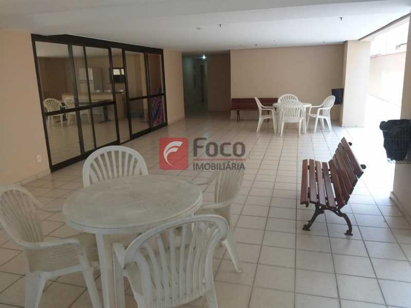 Conheça PLAY do imóvel - Cobertura à venda Rua Assis Bueno,Botafogo, Rio de Janeiro - R$ 1.260.000 - JBCO10014 - 24 PLAY - Cobertura à venda Rua Assis Bueno,Botafogo, Rio de Janeiro - R$ 1.260.000 - JBCO10014 - 24