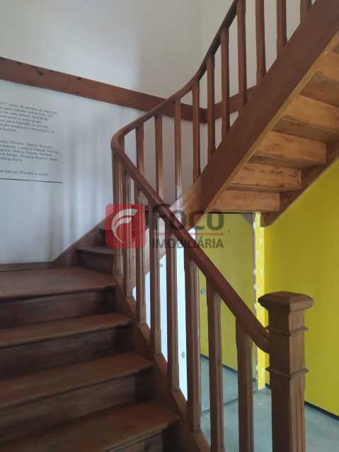 Conheça ESCADA do imóvel - Casa Comercial 240m² à venda Rua Bambina,Botafogo, Rio de Janeiro - R$ 4.500.000 - JBCC130002 - 7 ESCADA - Casa Comercial 240m² à venda Rua Bambina,Botafogo, Rio de Janeiro - R$ 4.500.000 - JBCC130002 - 7