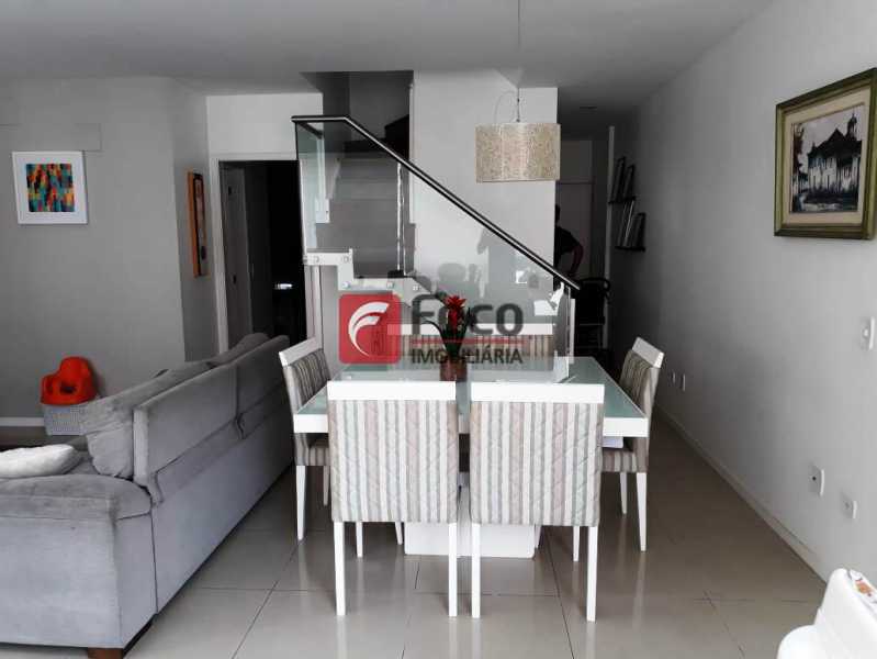 Conheça SALA do imóvel - Cobertura à venda Rua Engenheiro Marques Porto,Humaitá, Rio de Janeiro - R$ 1.800.000 - JBCO30205 - 3 SALA - Cobertura à venda Rua Engenheiro Marques Porto,Humaitá, Rio de Janeiro - R$ 1.800.000 - JBCO30205 - 3