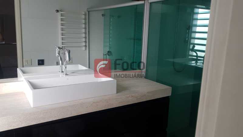Conheça BANH SUÍTE 1 do imóvel - Casa à venda Rua Triunfo,Santa Teresa, Rio de Janeiro - R$ 2.300.000 - JBCA30044 - 13 BANH SUÍTE 1 - Casa à venda Rua Triunfo,Santa Teresa, Rio de Janeiro - R$ 2.300.000 - JBCA30044 - 13