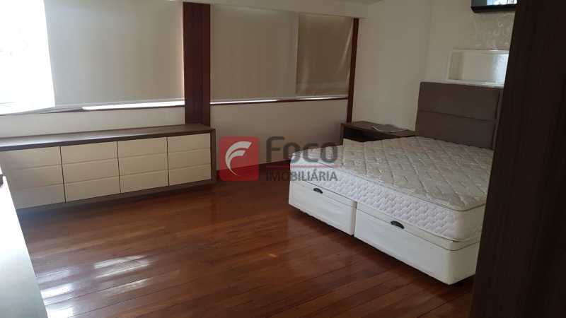 Conheça SUÍTE 1 do imóvel - Casa à venda Rua Triunfo,Santa Teresa, Rio de Janeiro - R$ 2.300.000 - JBCA30044 - 10 SUÍTE 1 - Casa à venda Rua Triunfo,Santa Teresa, Rio de Janeiro - R$ 2.300.000 - JBCA30044 - 10