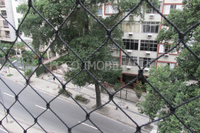 Conheça VISTA DA SALA do imóvel - Apartamento à venda Rua Pinheiro Machado,Laranjeiras, Rio de Janeiro - R$ 1.200.000 - FLAP30206 - 22 VISTA DA SALA - Apartamento à venda Rua Pinheiro Machado,Laranjeiras, Rio de Janeiro - R$ 1.200.000 - FLAP30206 - 22