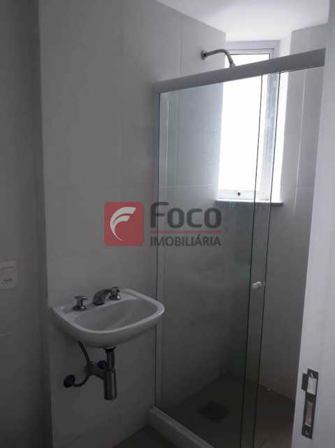 Conheça BANHEIRO SUÍTE do imóvel - Apartamento à venda Rua Andrade Pertence,Catete, Rio de Janeiro - R$ 790.000 - FLAP22393 - 12 BANHEIRO SUÍTE - Apartamento à venda Rua Andrade Pertence,Catete, Rio de Janeiro - R$ 790.000 - FLAP22393 - 12