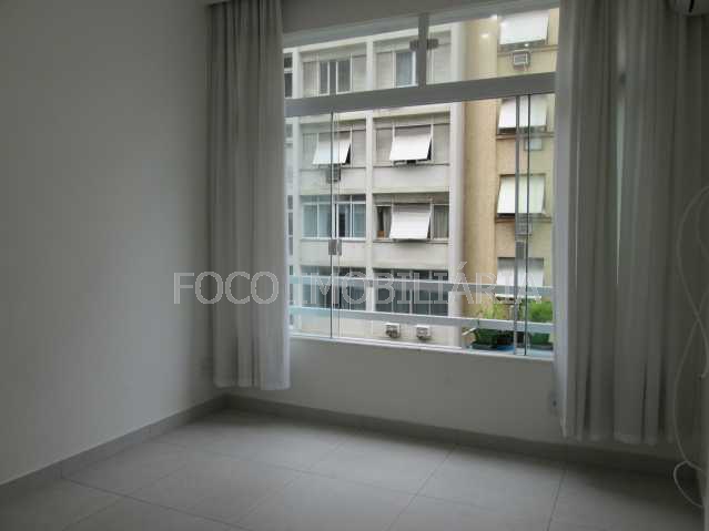 Conheça QUARTO do imóvel - Kitnet/Conjugado 30m² à venda Avenida Prado Júnior,Copacabana, Rio de Janeiro - R$ 580.000 - FLKI00141 - 3 QUARTO - Kitnet/Conjugado 30m² à venda Avenida Prado Júnior,Copacabana, Rio de Janeiro - R$ 580.000 - FLKI00141 - 3