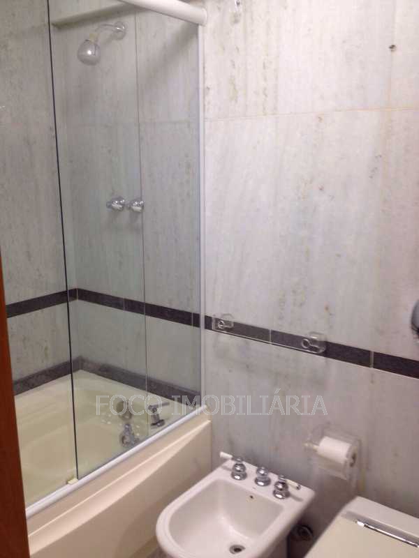Conheça BANHEIRO do imóvel - Apartamento à venda Avenida Epitácio Pessoa,Lagoa, Rio de Janeiro - R$ 3.500.000 - FLAP40142 - 11 BANHEIRO - Apartamento à venda Avenida Epitácio Pessoa,Lagoa, Rio de Janeiro - R$ 3.500.000 - FLAP40142 - 11