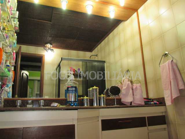 Conheça BANHEIRO do imóvel - Apartamento à venda Rua Santa Clara,Copacabana, Rio de Janeiro - R$ 1.400.000 - FLAP30617 - 21 BANHEIRO - Apartamento à venda Rua Santa Clara,Copacabana, Rio de Janeiro - R$ 1.400.000 - FLAP30617 - 21