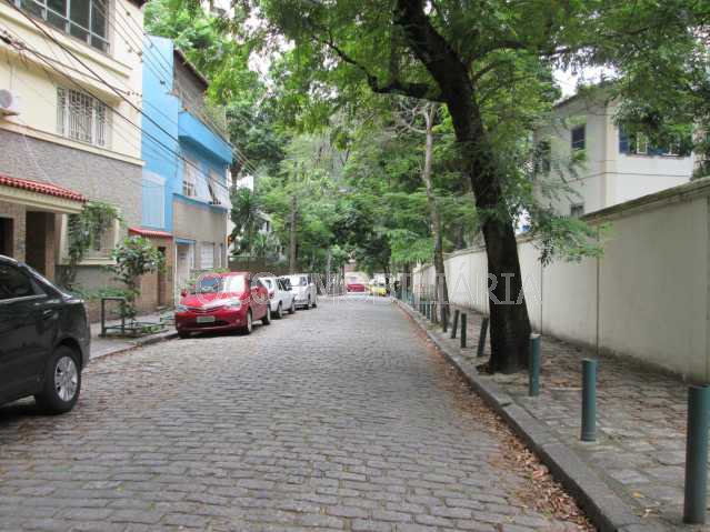 Conheça RUA do imóvel - Casa à venda Rua Marechal Pires Ferreira,Cosme Velho, Rio de Janeiro - R$ 2.800.000 - FLCA60010 - 27 RUA - Casa à venda Rua Marechal Pires Ferreira,Cosme Velho, Rio de Janeiro - R$ 2.800.000 - FLCA60010 - 27