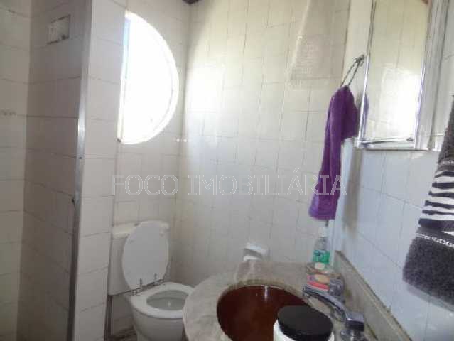 Conheça LAVABO do imóvel - Cobertura à venda Rua Miguel Lemos,Copacabana, Rio de Janeiro - R$ 2.000.000 - FLCO40037 - 11 LAVABO - Cobertura à venda Rua Miguel Lemos,Copacabana, Rio de Janeiro - R$ 2.000.000 - FLCO40037 - 11