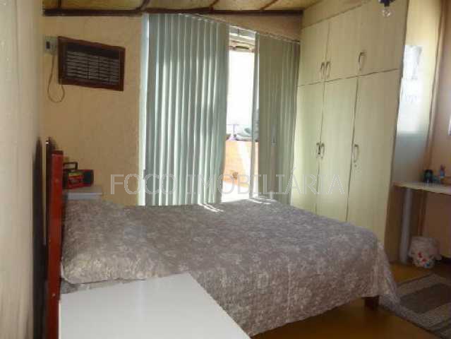 Conheça QUARTO 2º PISO do imóvel - Cobertura à venda Rua Miguel Lemos,Copacabana, Rio de Janeiro - R$ 2.000.000 - FLCO40037 - 20 QUARTO 2º PISO - Cobertura à venda Rua Miguel Lemos,Copacabana, Rio de Janeiro - R$ 2.000.000 - FLCO40037 - 20