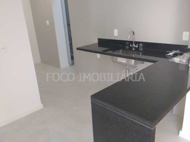 Conheça COZINHA do imóvel - Apartamento à venda Rua Desembargador Burle,Humaitá, Rio de Janeiro - R$ 750.000 - FLAP20957 - 5 COZINHA - Apartamento à venda Rua Desembargador Burle,Humaitá, Rio de Janeiro - R$ 750.000 - FLAP20957 - 5