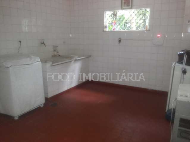 Conheça ÁREA SERVIÇO do imóvel - FLCA50024 - 7 ÁREA SERVIÇO - FLCA50024 - 7