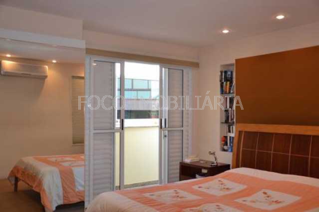 Conheça suíte do imóvel - Cobertura à venda Rua Sacopa,Lagoa, Rio de Janeiro - R$ 2.780.000 - JBCO40026 - 8 suíte - Cobertura à venda Rua Sacopa,Lagoa, Rio de Janeiro - R$ 2.780.000 - JBCO40026 - 8
