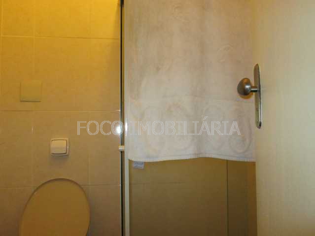 Conheça BANHEIRO do imóvel - Apartamento à venda Rua Barata Ribeiro,Copacabana, Rio de Janeiro - R$ 850.000 - FLAP30983 - 21 BANHEIRO - Apartamento à venda Rua Barata Ribeiro,Copacabana, Rio de Janeiro - R$ 850.000 - FLAP30983 - 21