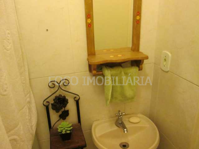 Conheça BANHEIRO do imóvel - Apartamento à venda Rua Barata Ribeiro,Copacabana, Rio de Janeiro - R$ 850.000 - FLAP30983 - 22 BANHEIRO - Apartamento à venda Rua Barata Ribeiro,Copacabana, Rio de Janeiro - R$ 850.000 - FLAP30983 - 22