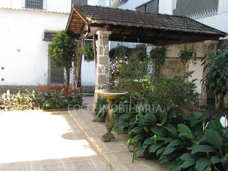 Conheça carramanchão do imóvel - Casa à venda Rua Eurico Cruz,Jardim Botânico, Rio de Janeiro - R$ 4.700.000 - FLCA40045 - 18 carramanchão - Casa à venda Rua Eurico Cruz,Jardim Botânico, Rio de Janeiro - R$ 4.700.000 - FLCA40045 - 18