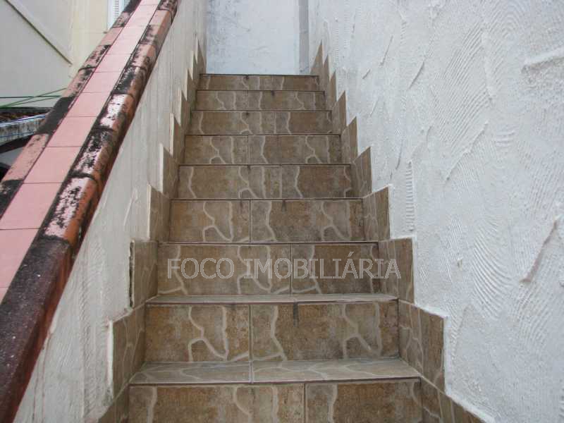 Conheça Escada p Ap caseiro do imóvel - Casa à venda Rua Eurico Cruz,Jardim Botânico, Rio de Janeiro - R$ 4.700.000 - FLCA40045 - 21 Escada p Ap caseiro - Casa à venda Rua Eurico Cruz,Jardim Botânico, Rio de Janeiro - R$ 4.700.000 - FLCA40045 - 21