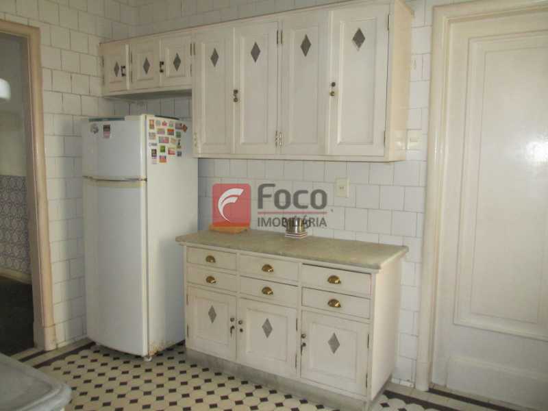 Conheça copa do imóvel - Casarão tipo Sobrado em Botafogo podendo servir para moradia ou comercial - 5 Quartos - 6 Vagas - JBCA50010 - 19 copa - Casarão tipo Sobrado em Botafogo podendo servir para moradia ou comercial - 5 Quartos - 6 Vagas - JBCA50010 - 19