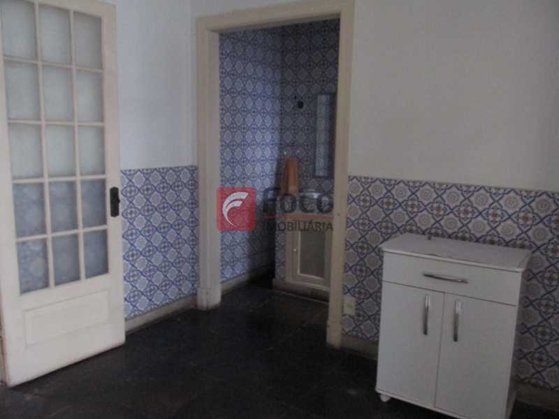 Conheça sala de almoço do imóvel - Casarão tipo Sobrado em Botafogo podendo servir para moradia ou comercial - 5 Quartos - 6 Vagas - JBCA50010 - 21 sala de almoço - Casarão tipo Sobrado em Botafogo podendo servir para moradia ou comercial - 5 Quartos - 6 Vagas - JBCA50010 - 21