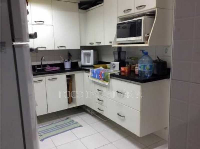 Conheça COZINHA do imóvel - Apartamento à venda Rua Bento Lisboa,Catete, Rio de Janeiro - R$ 550.000 - FLAP10727 - 15 COZINHA - Apartamento à venda Rua Bento Lisboa,Catete, Rio de Janeiro - R$ 550.000 - FLAP10727 - 15