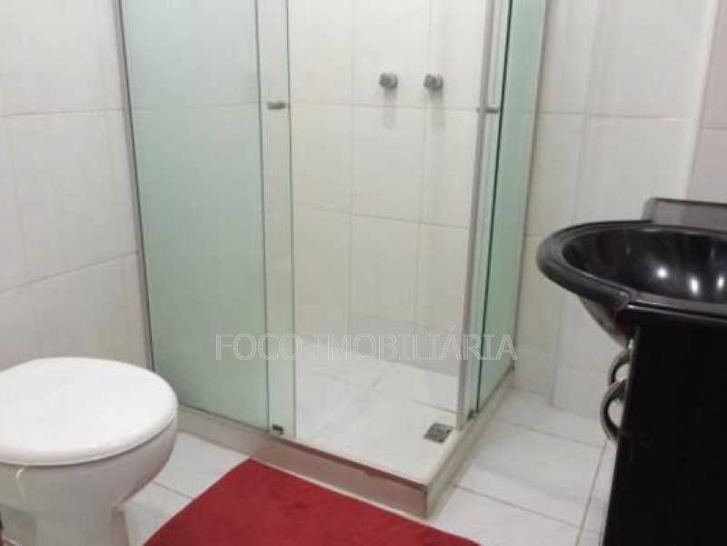 Conheça BANHEIRO SOCIAL do imóvel - Apartamento à venda Rua Bento Lisboa,Catete, Rio de Janeiro - R$ 550.000 - FLAP10727 - 14 BANHEIRO SOCIAL - Apartamento à venda Rua Bento Lisboa,Catete, Rio de Janeiro - R$ 550.000 - FLAP10727 - 14
