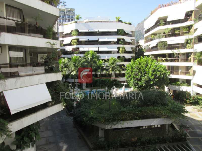 VISTA - Apartamento à venda Rua General Tasso Fragoso,Jardim Botânico, Rio de Janeiro - R$ 5.900.000 - FLAP40295 - 20