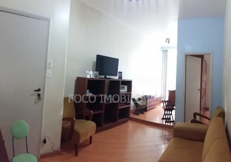 Conheça SALA do imóvel - Apartamento à venda Rua Pinheiro Machado,Laranjeiras, Rio de Janeiro - R$ 550.000 - FLAP21236 - 1 SALA - Apartamento à venda Rua Pinheiro Machado,Laranjeiras, Rio de Janeiro - R$ 550.000 - FLAP21236 - 1