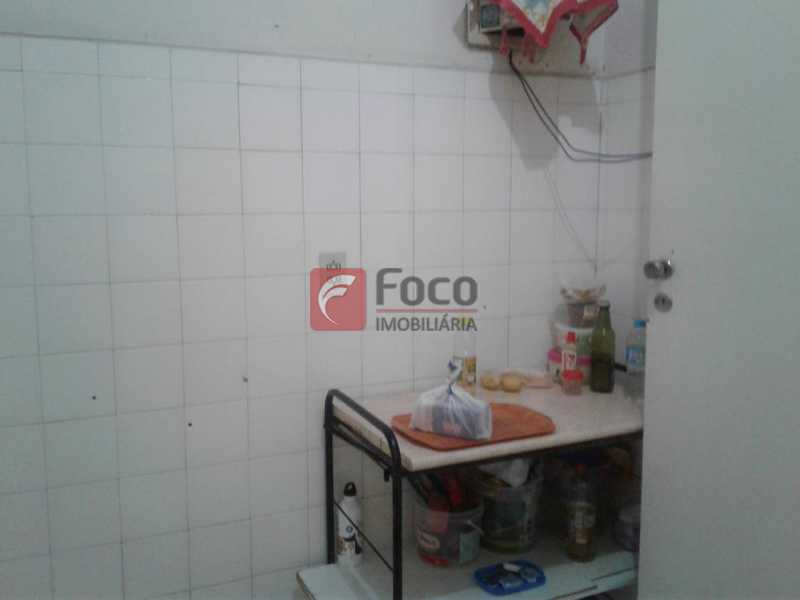 Conheça COZINHA do imóvel - Oportunidade - Próximo Metrô E Aterro - Sala 2 Quartos Com Dependência - FLAP21262 - 18 COZINHA - Oportunidade - Próximo Metrô E Aterro - Sala 2 Quartos Com Dependência - FLAP21262 - 18