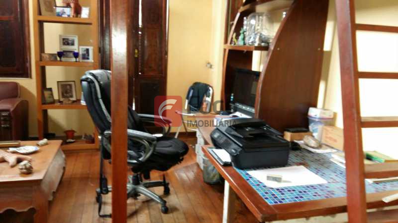 Conheça QUARTO SUITE do imóvel - FLCA60020 - 18 QUARTO SUITE - FLCA60020 - 18