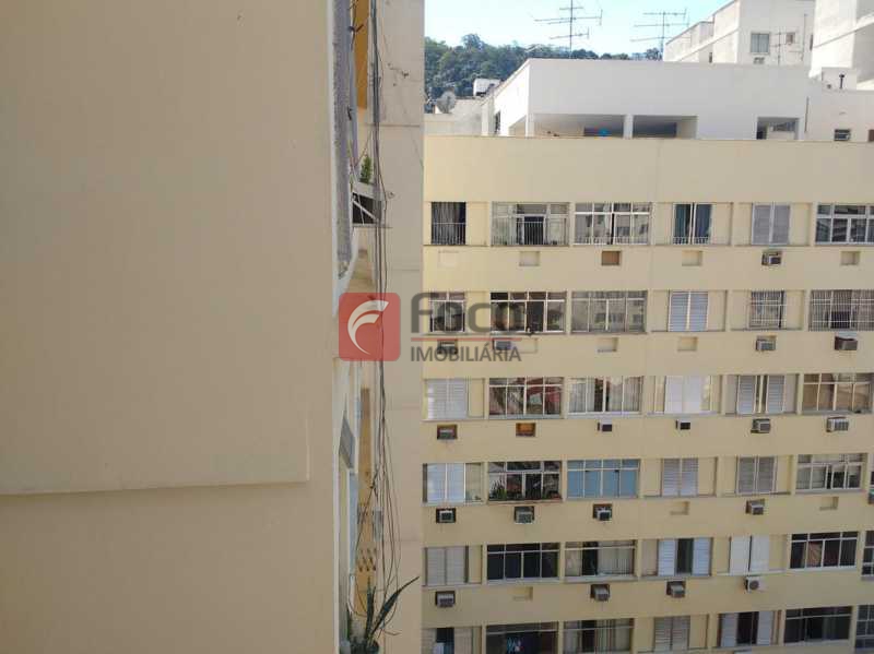 VISTA QUARTO - Apartamento à venda Rua Sebastião de Lacerda,Laranjeiras, Rio de Janeiro - R$ 437.000 - FLAP10795 - 15
