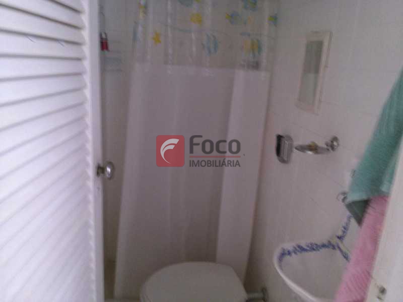 Conheça BANHEIRO EMPREGADA do imóvel - Apartamento à venda Rua General Ribeiro da Costa,Leme, Rio de Janeiro - R$ 790.000 - FLAP21353 - 31 BANHEIRO EMPREGADA - Apartamento à venda Rua General Ribeiro da Costa,Leme, Rio de Janeiro - R$ 790.000 - FLAP21353 - 31