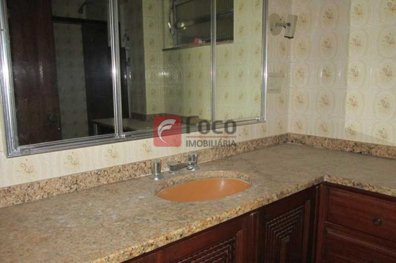 Conheça BANHEIRO SOCIAL do imóvel - Apartamento à venda Rua General Azevedo Pimentel,Copacabana, Rio de Janeiro - R$ 1.160.000 - FLAP21410 - 9 BANHEIRO SOCIAL - Apartamento à venda Rua General Azevedo Pimentel,Copacabana, Rio de Janeiro - R$ 1.160.000 - FLAP21410 - 9