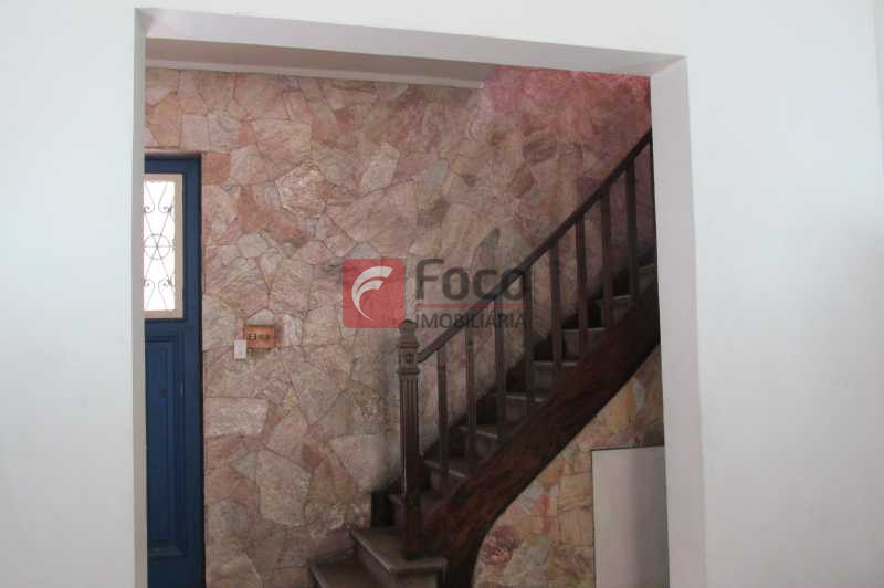Conheça ESCADA do imóvel - Casa à venda Rua Silveira Martins,Flamengo, Rio de Janeiro - R$ 2.550.000 - FLCA70011 - 8 ESCADA - Casa à venda Rua Silveira Martins,Flamengo, Rio de Janeiro - R$ 2.550.000 - FLCA70011 - 8