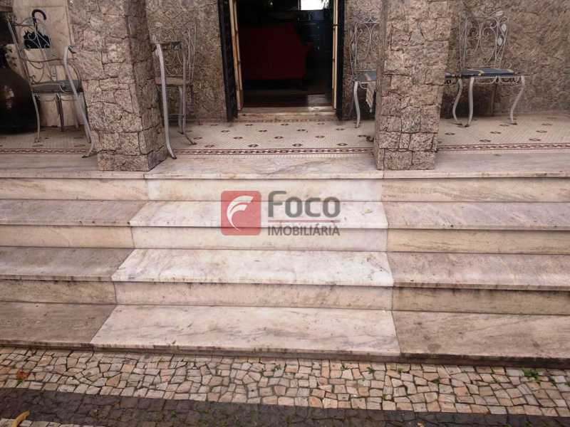 Conheça ENTRADA do imóvel - Casa à venda Rua Dezenove de Fevereiro,Botafogo, Rio de Janeiro - R$ 4.100.000 - FLCA30048 - 23 ENTRADA - Casa à venda Rua Dezenove de Fevereiro,Botafogo, Rio de Janeiro - R$ 4.100.000 - FLCA30048 - 23