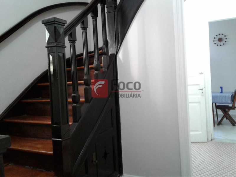 Conheça ESCADA LINEAR do imóvel - Casa à venda Rua Fernando Osório,Flamengo, Rio de Janeiro - R$ 4.000.000 - FLCA80006 - 8 ESCADA LINEAR - Casa à venda Rua Fernando Osório,Flamengo, Rio de Janeiro - R$ 4.000.000 - FLCA80006 - 8