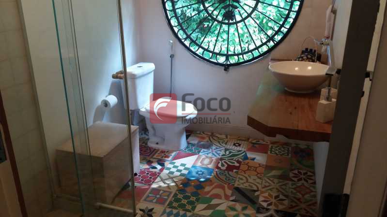 Conheça BANHEIRO SOCIAL do imóvel - Casa à venda Rua Mundo Novo,Botafogo, Rio de Janeiro - R$ 4.000.000 - FLCA40056 - 19 BANHEIRO SOCIAL - Casa à venda Rua Mundo Novo,Botafogo, Rio de Janeiro - R$ 4.000.000 - FLCA40056 - 19