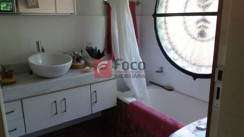 Conheça BANHEIRO SUÍTE 3 do imóvel - Casa à venda Rua Mundo Novo,Botafogo, Rio de Janeiro - R$ 4.000.000 - FLCA40056 - 16 BANHEIRO SUÍTE 3 - Casa à venda Rua Mundo Novo,Botafogo, Rio de Janeiro - R$ 4.000.000 - FLCA40056 - 16