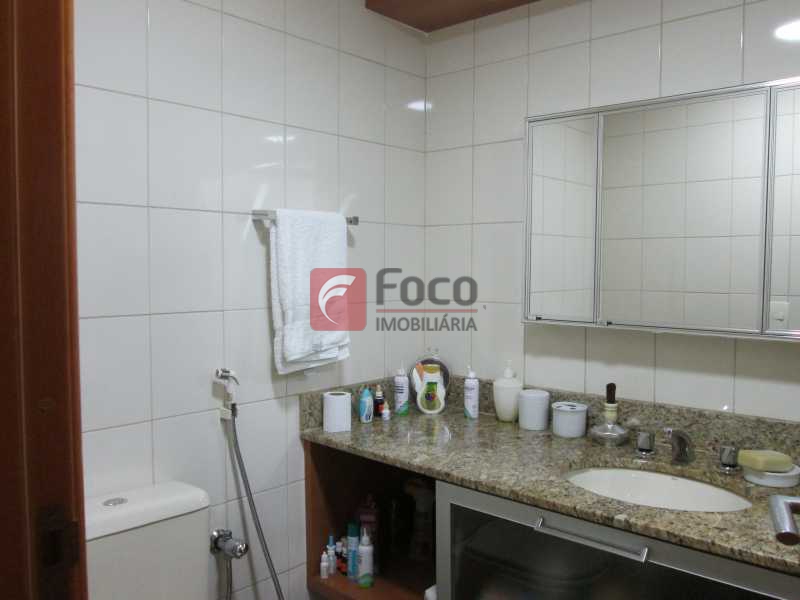 Conheça BANHEIRO do imóvel - Apartamento à venda Avenida Epitácio Pessoa,Ipanema, Rio de Janeiro - R$ 3.500.000 - FLAP40359 - 19 BANHEIRO - Apartamento à venda Avenida Epitácio Pessoa,Ipanema, Rio de Janeiro - R$ 3.500.000 - FLAP40359 - 19