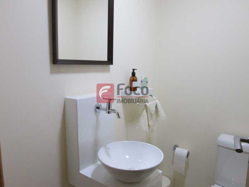 Conheça LAVABO do imóvel - Apartamento à venda Avenida Epitácio Pessoa,Ipanema, Rio de Janeiro - R$ 3.500.000 - FLAP40359 - 13 LAVABO - Apartamento à venda Avenida Epitácio Pessoa,Ipanema, Rio de Janeiro - R$ 3.500.000 - FLAP40359 - 13